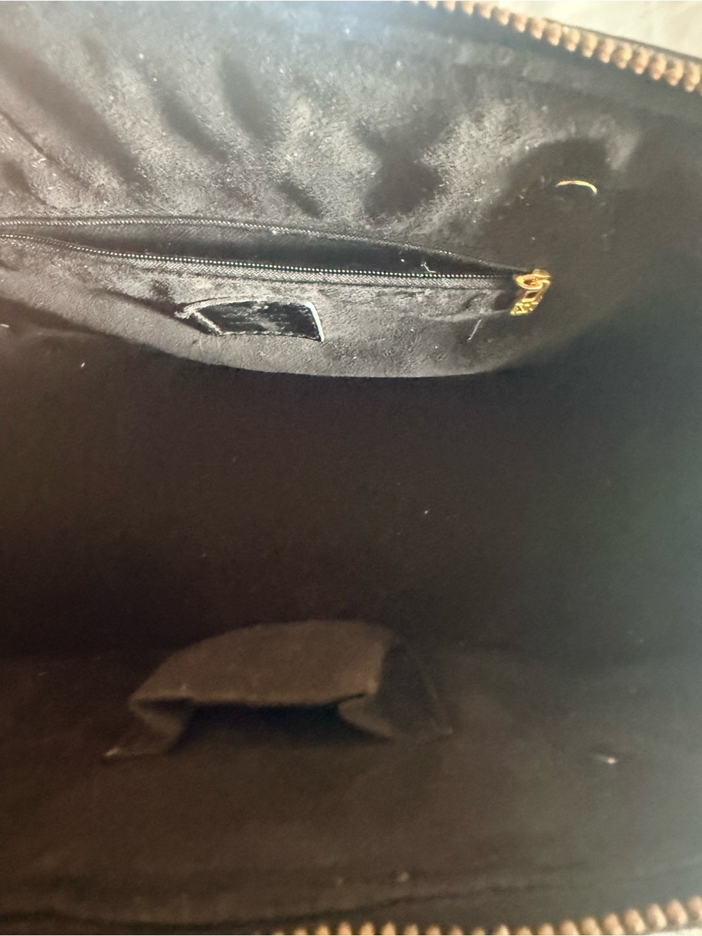 Louis Vuitton Black Vernis Alma Satchel with Gold Hardware READ PLEASE NO RETURN - Picture 7 of 14